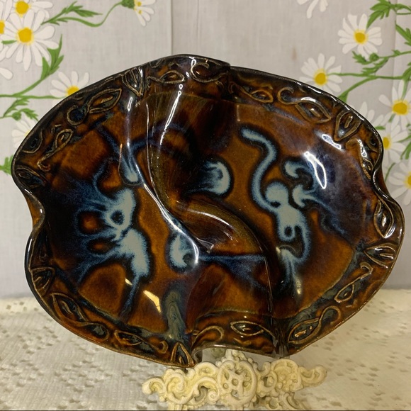 Hilborn pottery engraved drip glaze wrinkle dish - Picture 3 of 6